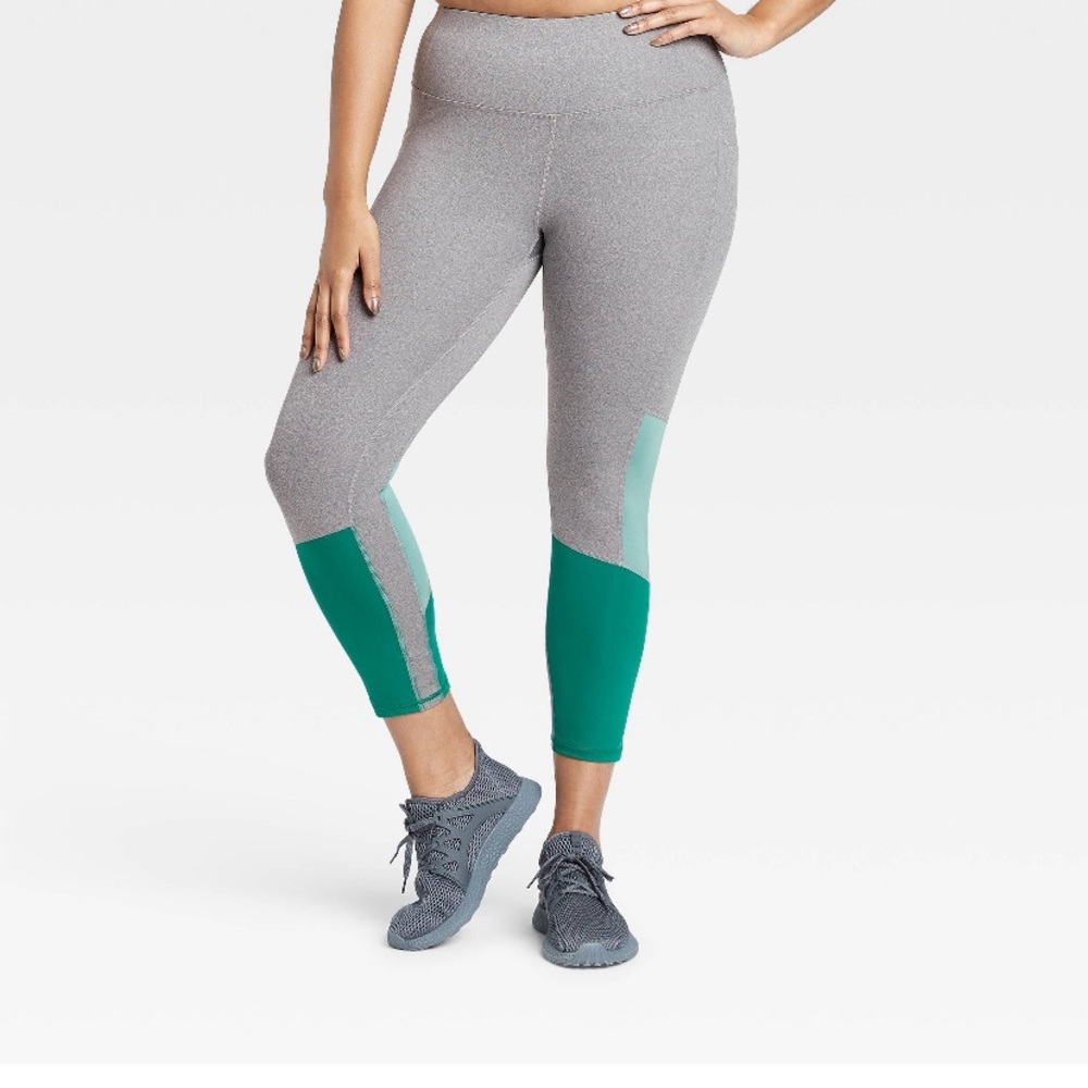 Target All in Motion 7/8 high rise leggings NEW!!